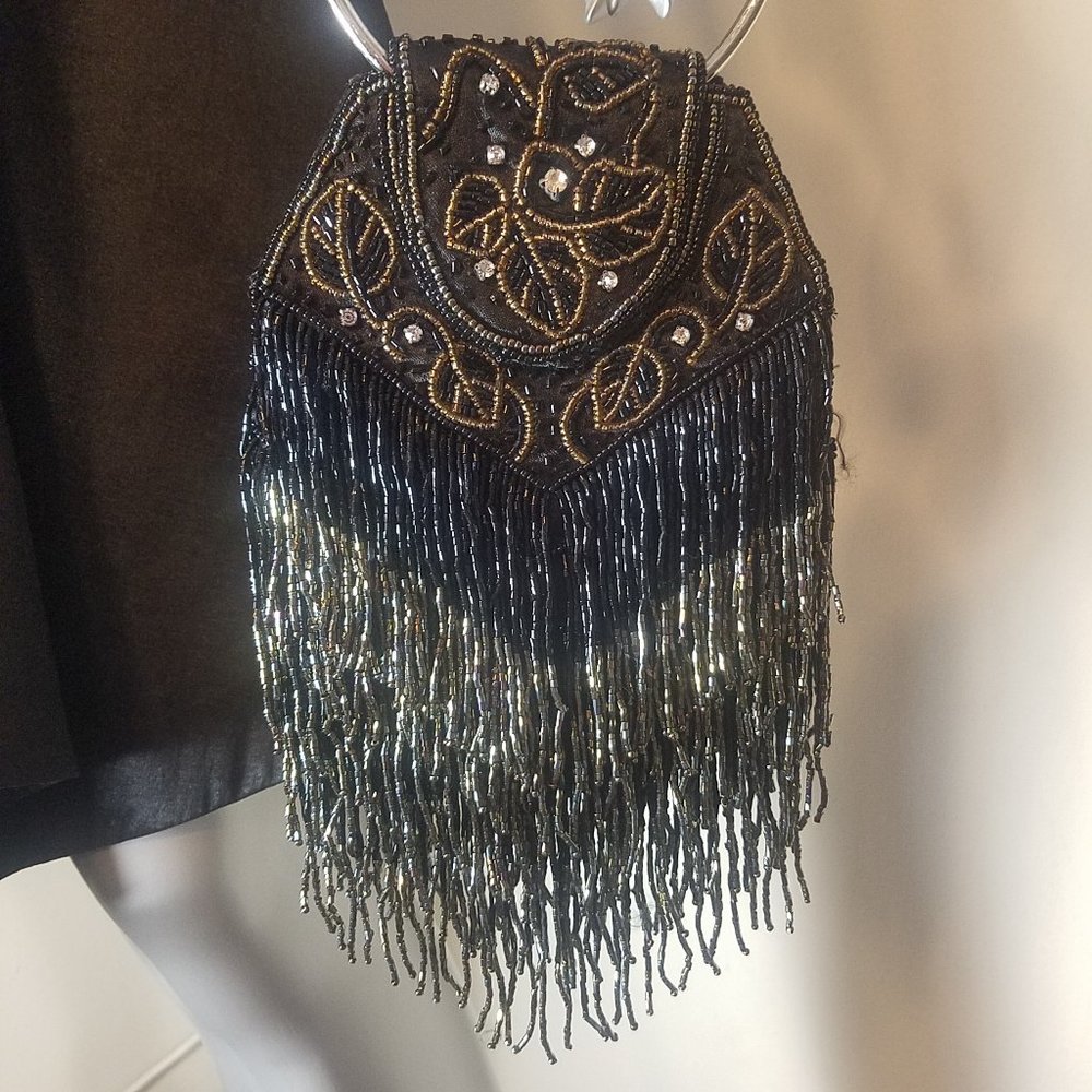 Women's Beaded Fringe Evening Bag With Metal Wristlet Handle (6.5" w x 14" h)